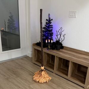 Cracker Barrel animated broom stick